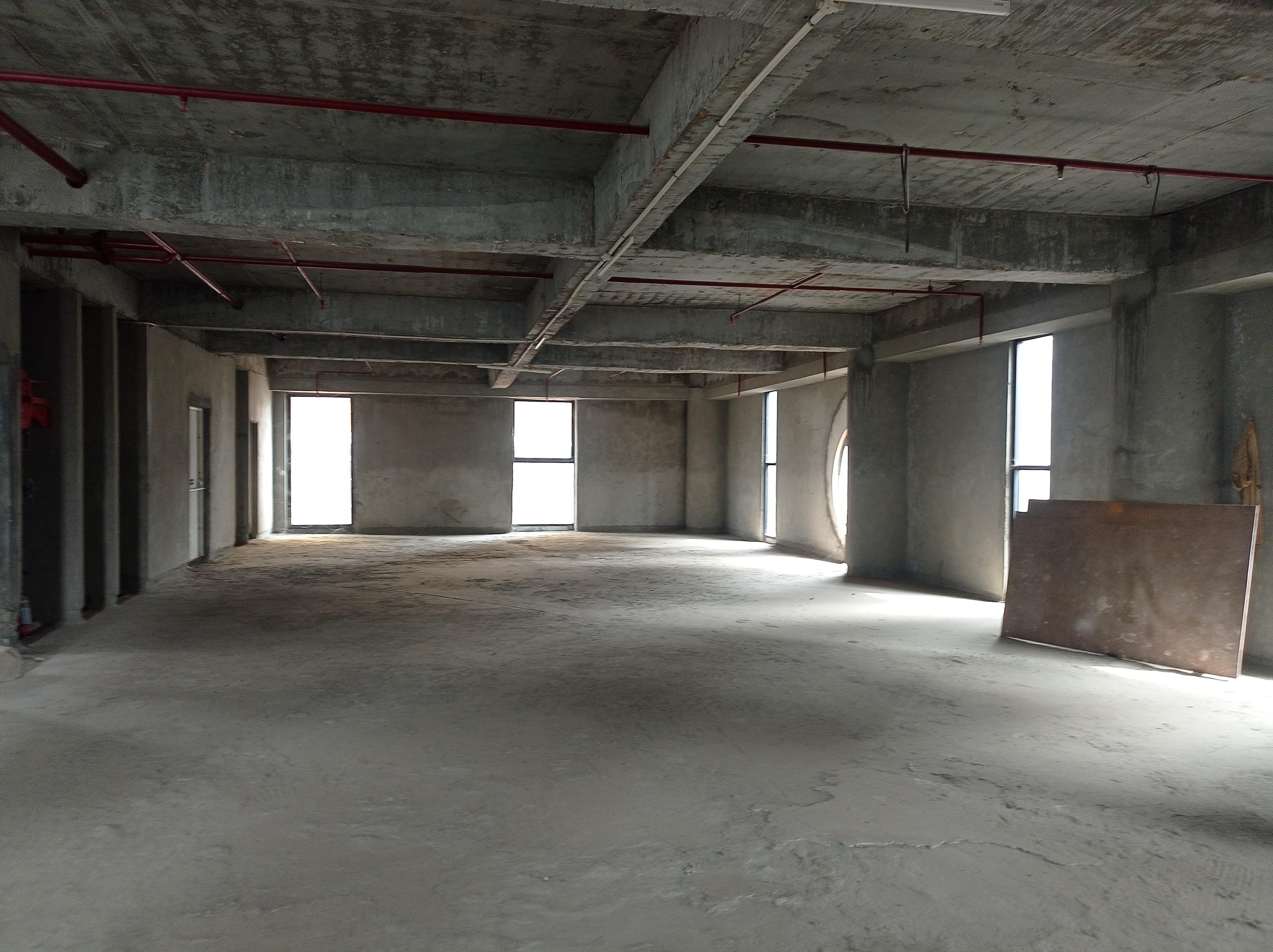 Unfurnished office space for rent