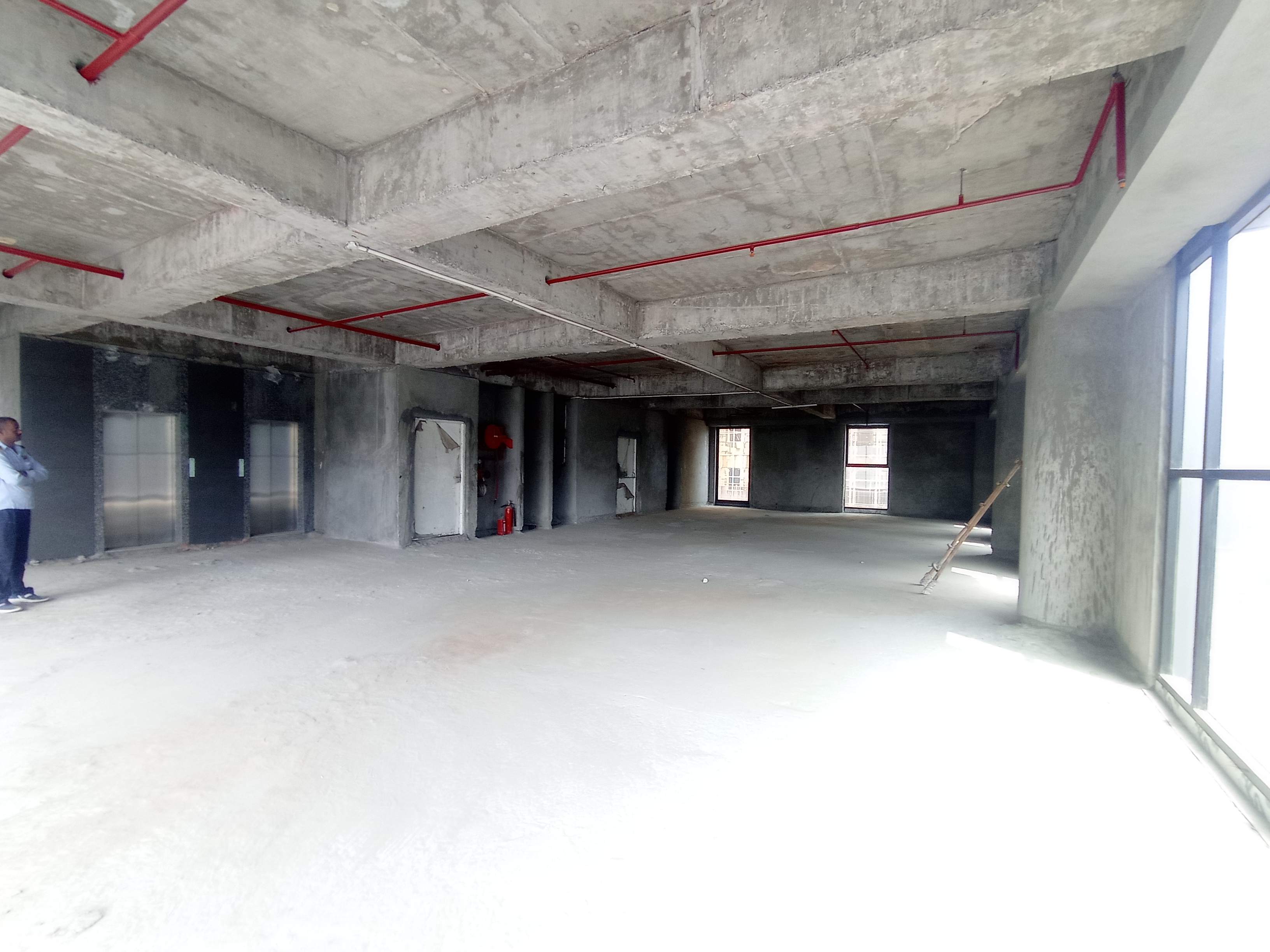 Unfurnished office space for rent